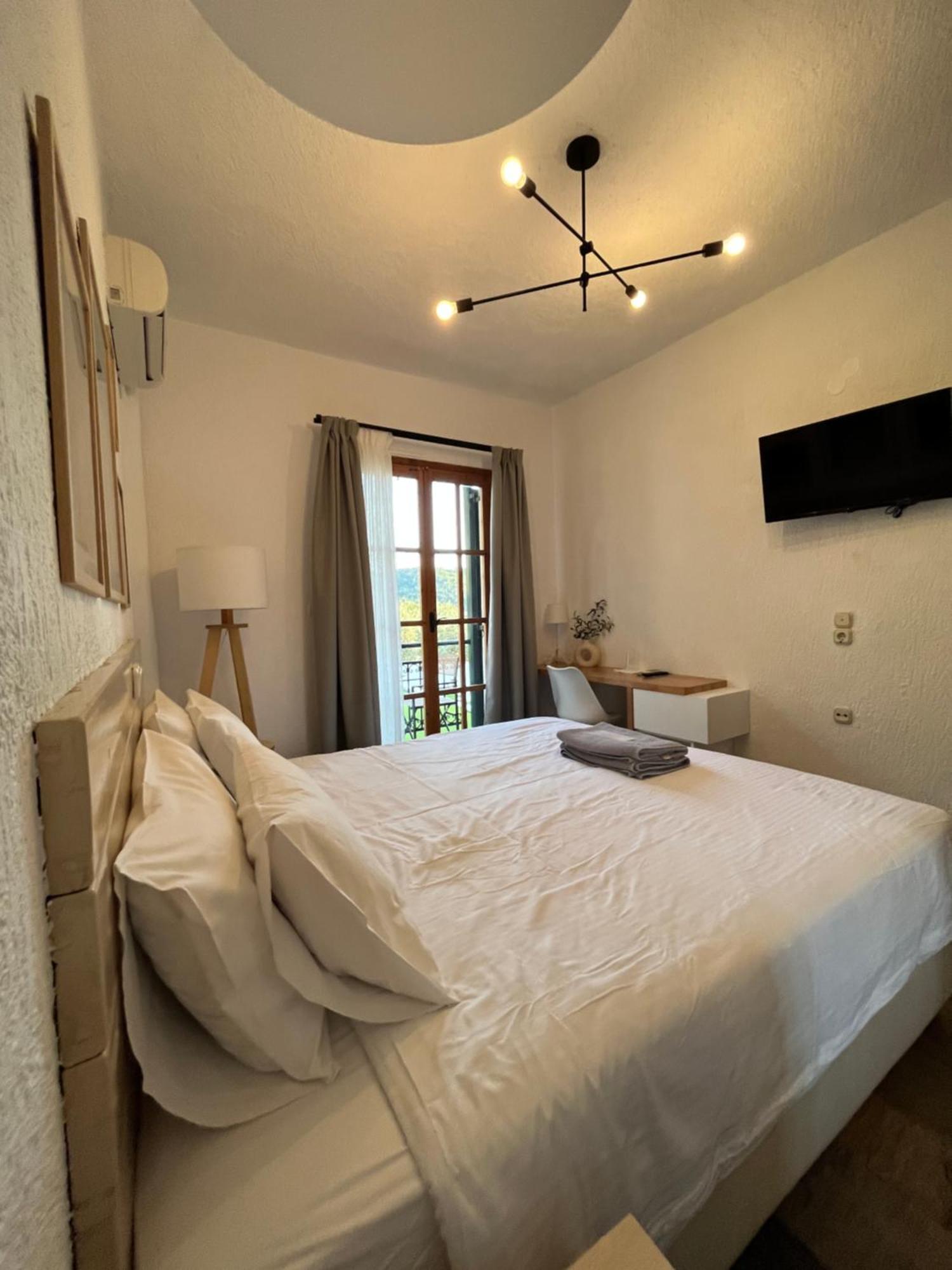 Panormos Beach Hotel Skopelos Экстерьер фото
